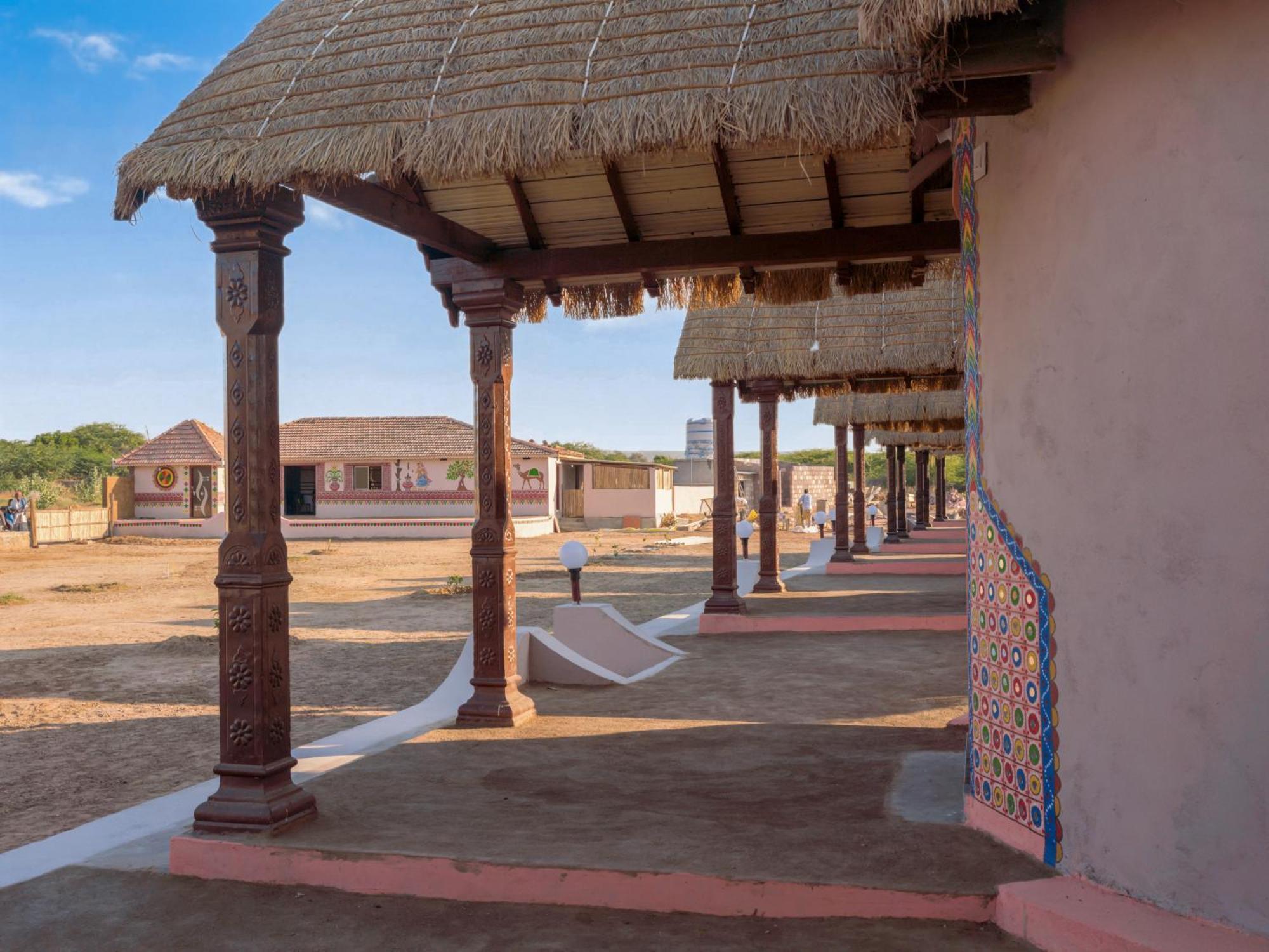 Dholavira Village Resort Exterior foto