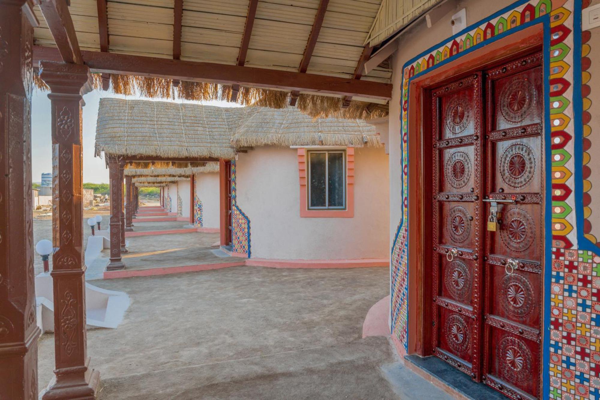 Dholavira Village Resort Exterior foto
